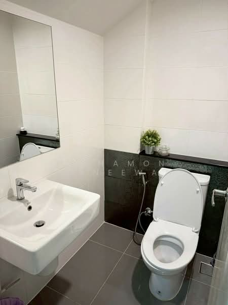 Baan Klang Muang Ladprao-Serithai, Bangkok, 8-2 Soi Serithai 52, Khan Na Yao, Khan Na Yao, Bangkok, 3 Bedrooms, 152 sqm, Townhouse For Sale, by Pichamon Thaneewan, 500150341 - DDproperty.com