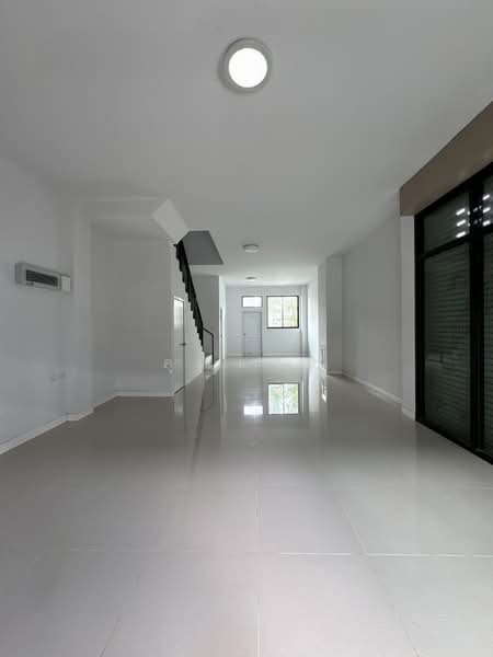 เจ.เอส.พี. ซิตี้ บางปะกง - บ้านโพธิ์, Chachoengsao, Saen Phu Dat, Ban Pho, Chachoengsao, , 225 sqm, Shophouse For Sale, by คุณแจม, 500150394 - DDproperty.com