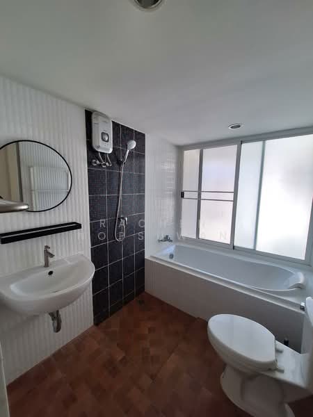 Sammakorn Ramkamhang 112, Bangkok, Saphan Sung, Saphan Sung, Bangkok, 3 Bedrooms, 180 sqm, Single Detached House For Rent, by Rachen Nopsuwan, 500150396 - DDproperty.com