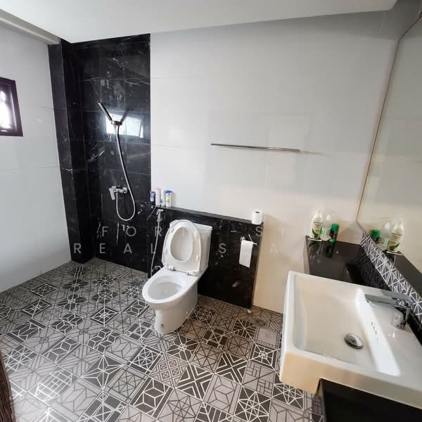 ขายบ้านเดี่ยว 3 ชั้น มีลิฟต์ สุขุมวิท 101 ปุณวิถี 27 ใกล้ BTS ปุณวิถี, Bangkok, Bang Chak, Phra Khanong, Bangkok, 9 Bedrooms, 1,000 sqm, Single Detached House For Sale, by Forty-Six Real Estate Group, 500150402 - DDproperty.com