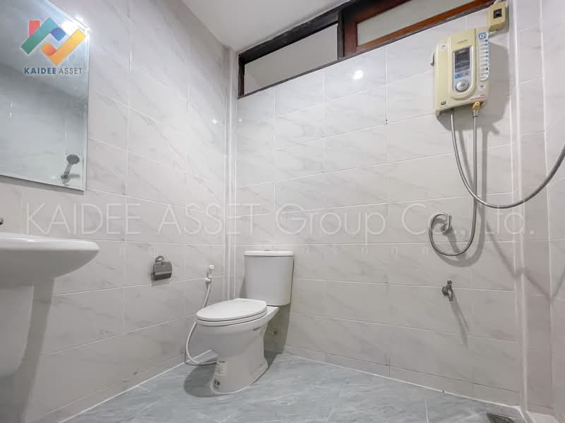 Muang Thong Thani Project 5, Nonthaburi, บอนด์สตรีท, Ban Mai, Pak Kret, Nonthaburi, 3 Bedrooms, 130 sqm, Townhouse For Sale, by Kannisa Thanwatthanakrirkul, 500150427 - DDproperty.com