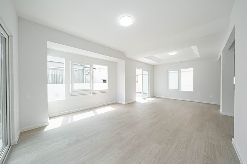 Mantana Lake Watcharapol, Bangkok, Sukhaphiban 5 Road, O-Ngoen, Sai Mai, Bangkok, 3 Bedrooms, 136 sqm, Single Detached House For Sale, by ปุณณภา นารานนทชัย, 500150436 - DDproperty.com