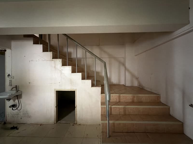 บ้านอีสเทอร์น สตาร์ พลาซ่า, ระยอง, พลา, บ้านฉาง, ระยอง, 168 ตร.ม., ตึกแถว-อาคารพาณิชย์ ขาย, โดย คุณแจม, 500150455 - DDproperty.com