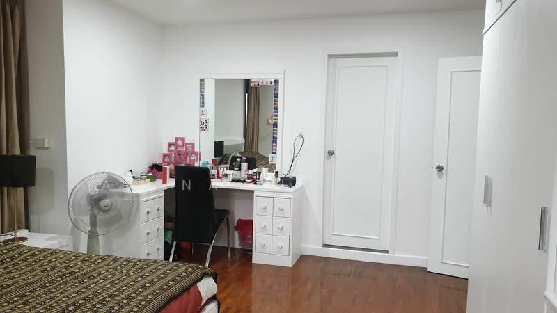 Baan Ploenchit, Bangkok, Soi Ruamrudee 2 Ploenchit Road, Lumphini, Pathum Wan, Bangkok, 2 Bedrooms, 100 sqm, Condo For Rent, by Pavana Sirikogar, 500150480 - DDproperty.com