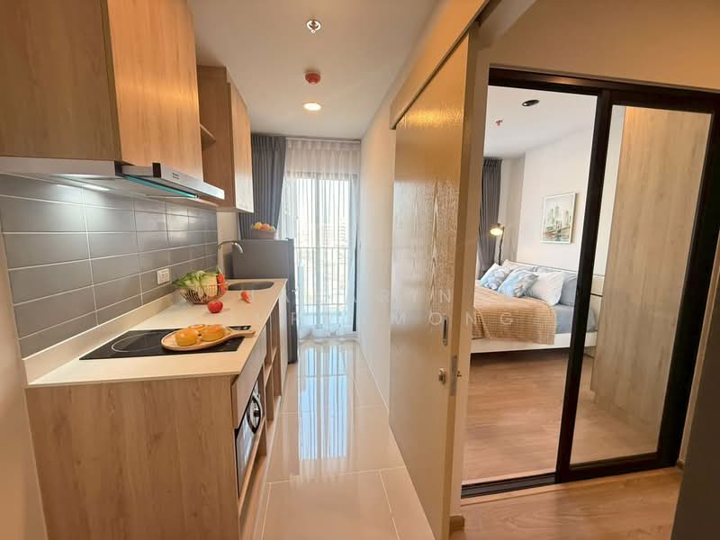 Chewathai Pinklao, Bangkok, Arun Amarin Road, Bang Yi Khan, Bang Phlat, Bangkok, 1 Bedroom, 30 sqm, Condo For Rent, by Jakarin Houpramong, 500150495 - DDproperty.com