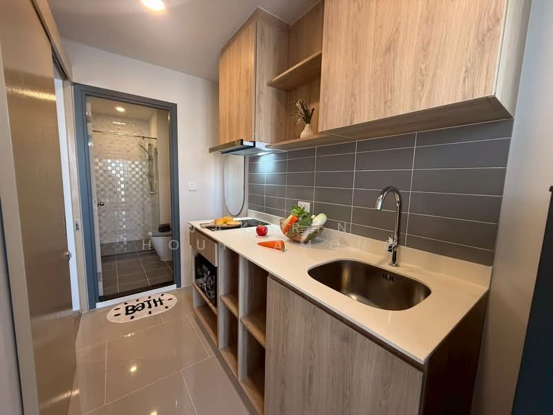 Chewathai Pinklao, Bangkok, Arun Amarin Road, Bang Yi Khan, Bang Phlat, Bangkok, 1 Bedroom, 30 sqm, Condo For Rent, by Jakarin Houpramong, 500150495 - DDproperty.com