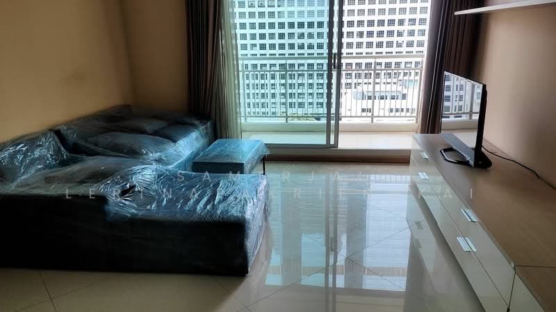 The Empire Place, Bangkok, 88 Narathiwatratchanakharin Road, Thung Maha Mek, Sathon, Bangkok, 1 Bedroom, 65 sqm, Condo For Rent, by Samerjai Lertnapakriengkai, 500150533 - DDproperty.com