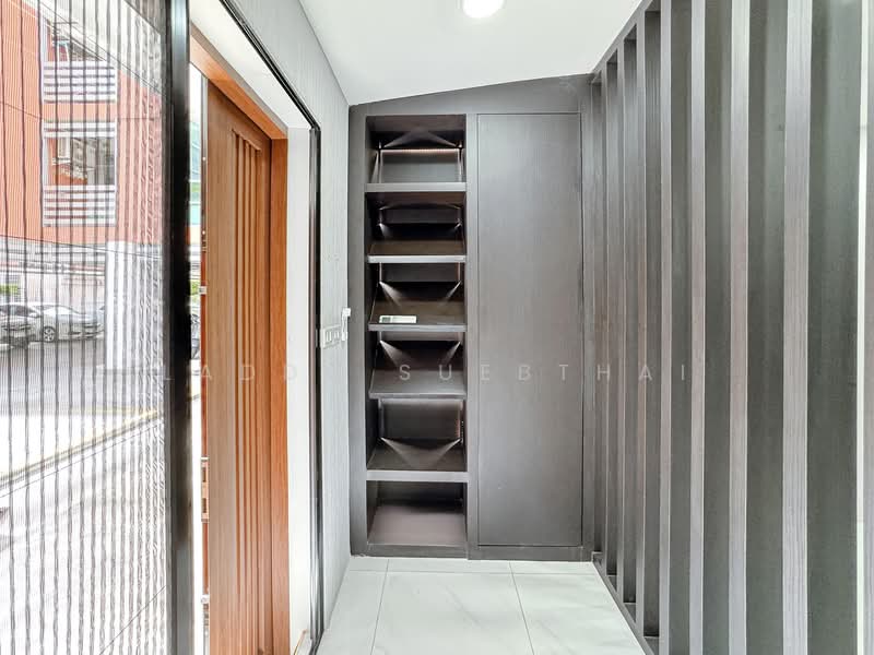 The Kris Ratchada 17 : เดอะ คริส รัชดา 17, กรุงเทพ, ซอย อินทามระ 45, ดินแดง, ดินแดง, กรุงเทพ, 46 ตร.ม., คอนโด ขาย, โดย Ladda Suebthai, 500150555 - DDproperty.com