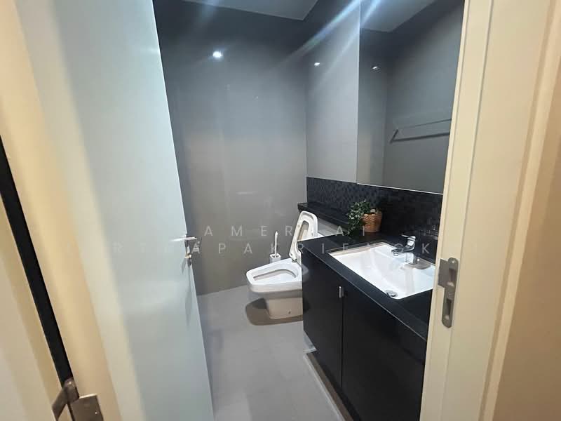 M Ladprao, Bangkok, 1188 Phahonyothin Rd, Jom Phon, Chatuchak, Bangkok, 2 Bedrooms, 155 sqm, Condo For Rent, by Samerjai Lertnapakriengkai, 500150562 - DDproperty.com
