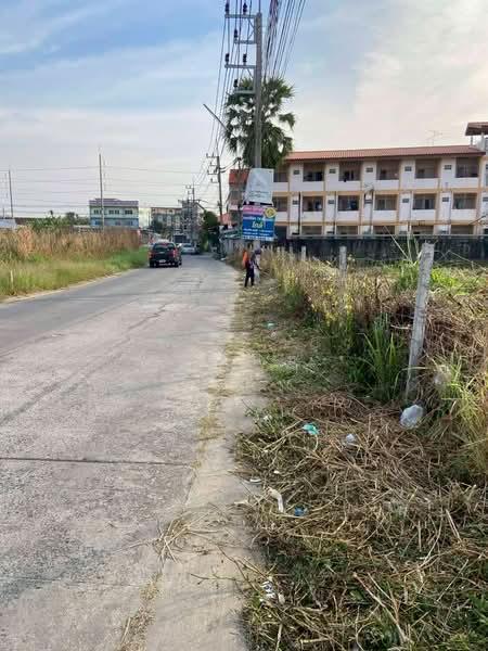 For Sale - ที่ดินแปลงสวยเหมาะสำหรับนักลงทุนอสังหา ขายที่ดินสี่เหลี่ยมหน้ากว้าง ติดถนนทำทาวน์เฮาส์ 2 ชั้นได้!!!, Chon Buri (Pattaya)