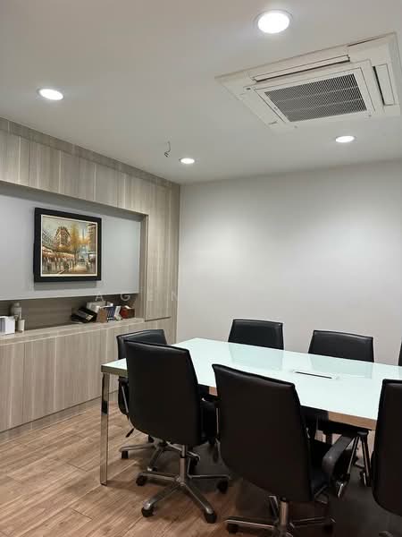 Nirvana@Work Ladprao-Kasetnawamin, Bangkok, 239 Prasert-Manukitch Road, Nawamin, Bueng Kum, Bangkok, 4 Bedrooms, 363 sqm, Townhouse For Rent, by Agent Pla, 500150591 - DDproperty.com