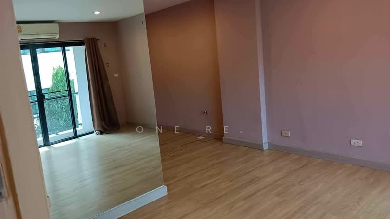 Brighton Place : ไบรท์ตั้น เพลส, กรุงเทพ, พระราม 9, บางกะปิ, ห้วยขวาง, กรุงเทพ, 40 ตร.ม., คอนโด ขาย, โดย One Re., 500150594 - DDproperty.com