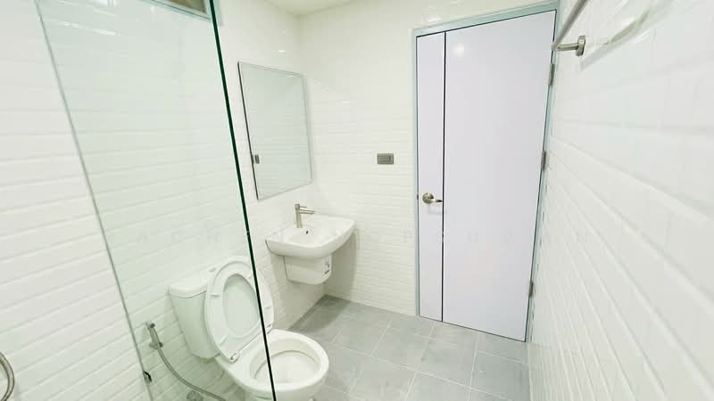 The Parkland Bangna, Bangkok, Soi Bangna-Trat 37 Bangna-Trat Road, Bang Na, Bang Na, Bangkok, Studio, 37 sqm, Condo For Rent, by Rachen Nopsuwan, 500150595 - DDproperty.com