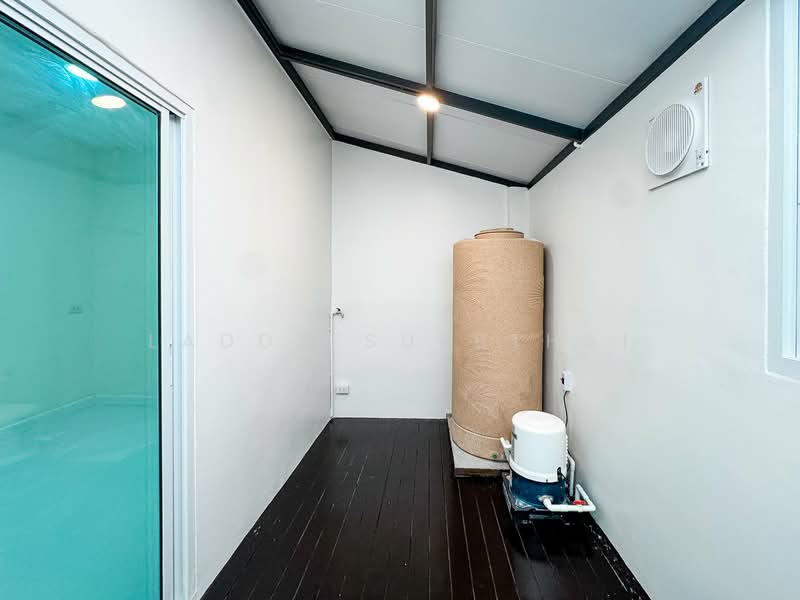 หมู่บ้าน 84 แมนชั่น : Baan 84 Mansion, กรุงเทพ, วังทองหลาง, วังทองหลาง, กรุงเทพ, 100 ตร.ม., ทาวน์เฮ้าส์ ขาย, โดย Ladda Suebthai, 500150598 - DDproperty.com