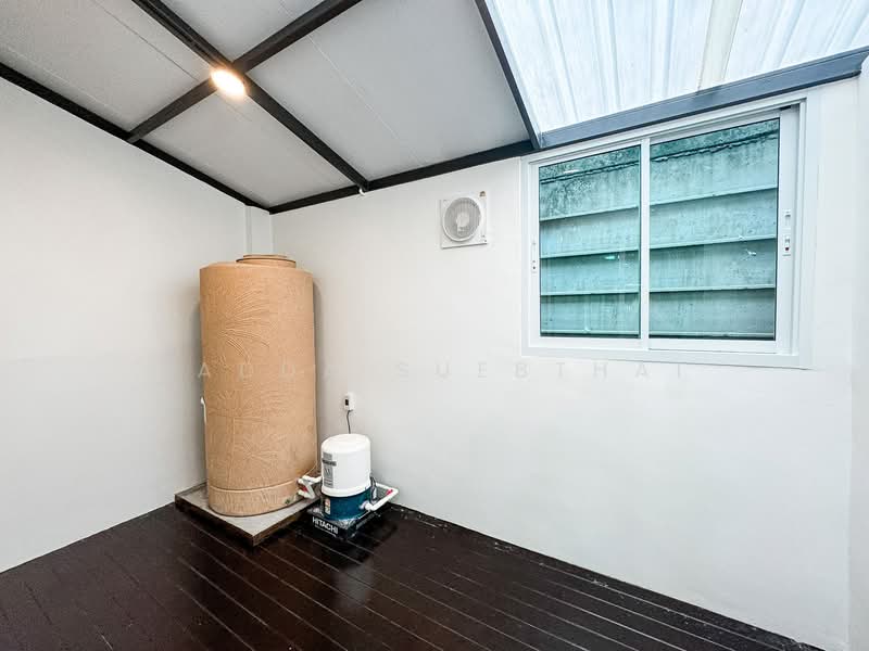 หมู่บ้าน 84 แมนชั่น : Baan 84 Mansion, กรุงเทพ, วังทองหลาง, วังทองหลาง, กรุงเทพ, 100 ตร.ม., ทาวน์เฮ้าส์ ขาย, โดย Ladda Suebthai, 500150598 - DDproperty.com