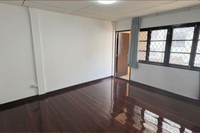 โฮมออฟฟิศ/สำนักงาน 4 ชั้น ให้เช่าใกล้ รามคำแหง สุขุมวิท 71 เอกมัย (SPSAD3817), กรุงเทพ, ปรีดีพนมยงค์, สวนหลวง, สวนหลวง, กรุงเทพ, 240 ตร.ม., ทาวน์เฮ้าส์ ให้เช่า, โดย Agent Pla, 500150649 - DDproperty.com