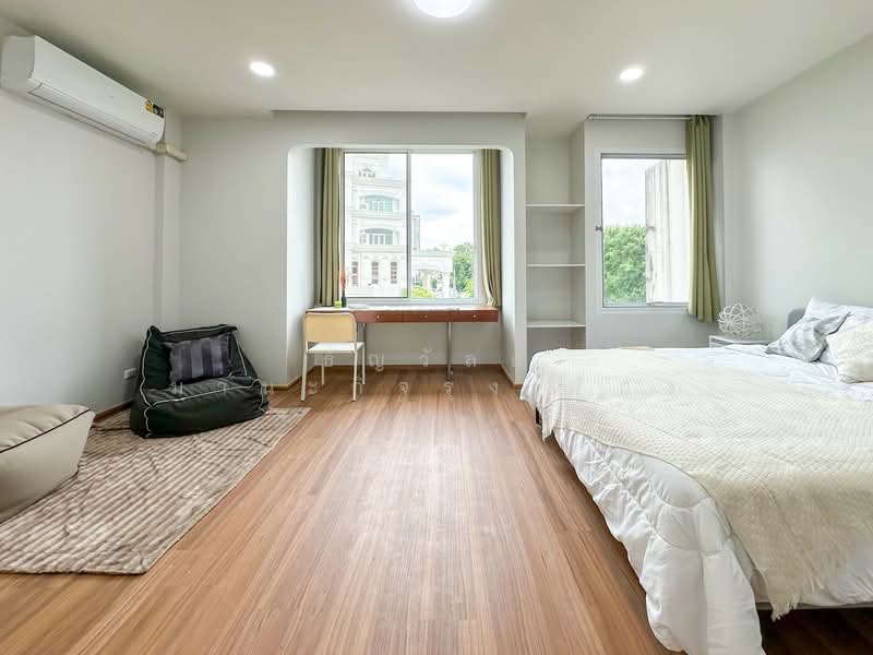 Thanapat Haus Sathorn - Narathiwas, Bangkok, Soi Chuen Chitrung, Nontri Road, Chong Nonsi, Yan Nawa, Bangkok, 3 Bedrooms, 200 sqm, Townhouse For Sale, by ธัญวัลย์ มานะกิจรุ่งเรือง, 500150650 - DDproperty.com