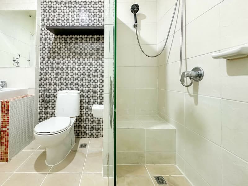 Thanapat Haus Sathorn - Narathiwas : ธนาพัฒน์ เฮ้าส์ สาทร - นราธิวาสฯ, กรุงเทพ, ซอยชื่นจิตร ถนนนนทรี, ช่องนนทรี, ยานนาวา, กรุงเทพ, 200 ตร.ม., ทาวน์เฮ้าส์ ขาย, โดย ธัญวัลย์ มานะกิจรุ่งเรือง, 500150650 - DDproperty.com