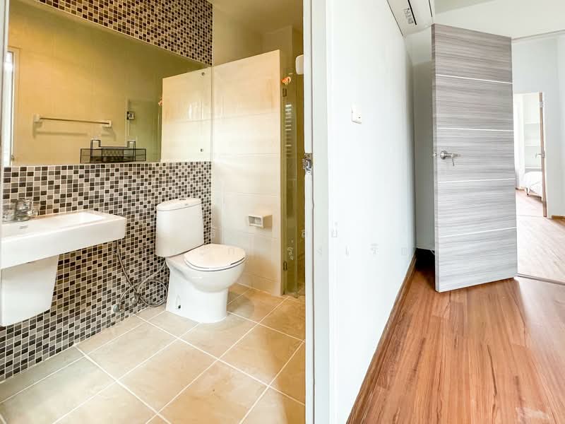 Thanapat Haus Sathorn - Narathiwas, Bangkok, Soi Chuen Chitrung, Nontri Road, Chong Nonsi, Yan Nawa, Bangkok, 3 Bedrooms, 200 sqm, Townhouse For Sale, by ธัญวัลย์ มานะกิจรุ่งเรือง, 500150650 - DDproperty.com