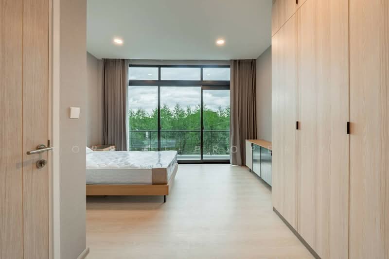 Nirvana Define Srinakarin-Rama 9, Bangkok, Srinakarin - Rom Klao Road, Saphan Sung, Saphan Sung, Bangkok, 3 Bedrooms, 203 sqm, Townhouse For Rent, by Correct Property, 500150677 - DDproperty.com