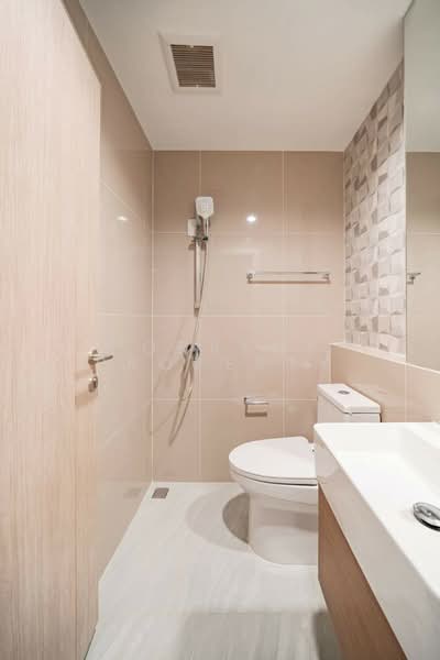 Nirvana Define Srinakarin-Rama 9, Bangkok, Srinakarin - Rom Klao Road, Saphan Sung, Saphan Sung, Bangkok, 3 Bedrooms, 203 sqm, Townhouse For Rent, by Correct Property, 500150677 - DDproperty.com