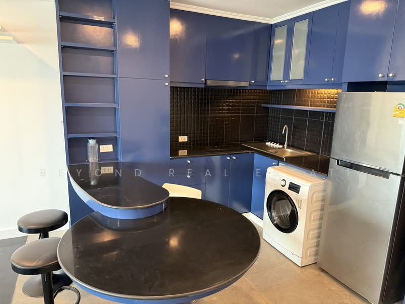 Sathorn Gardens : สาธร การ์เด้นส์, กรุงเทพ, 39 ถนนสาธรใต้, ทุ่งมหาเมฆ, สาทร, กรุงเทพ, 94 ตร.ม., คอนโด ขาย, โดย Beyond Real Estate, 500150680 - DDproperty.com