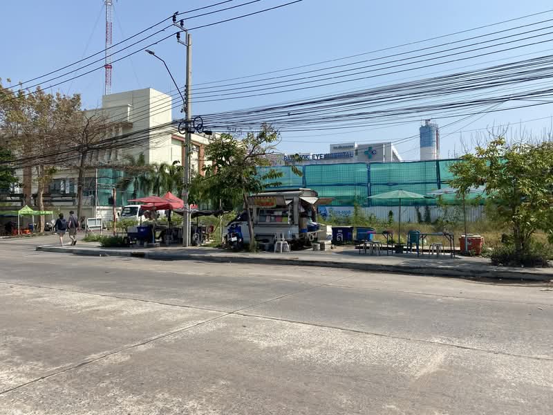For Rent - Land for rent, Main Road, Ekamai Ramindra, Bangkok