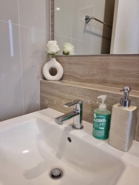 Niche Mono Charoen Nakorn, Bangkok, Charoen Nakhon Road, Dao Khanong, Thon Buri, Bangkok, 2 Bedrooms, 62 sqm, Condo For Rent, by Agentbkk, 500150701 - DDproperty.com