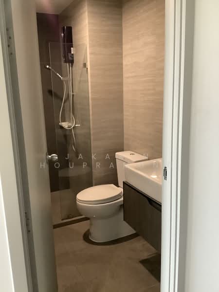 The Parkland Charan-Pinklao, Bangkok, 42 Charasanitwong, Bang Phlat, Bang Phlat, Bangkok, 1 Bedroom, 35 sqm, Condo For Rent, by Jakarin Houpramong, 500150717 - DDproperty.com