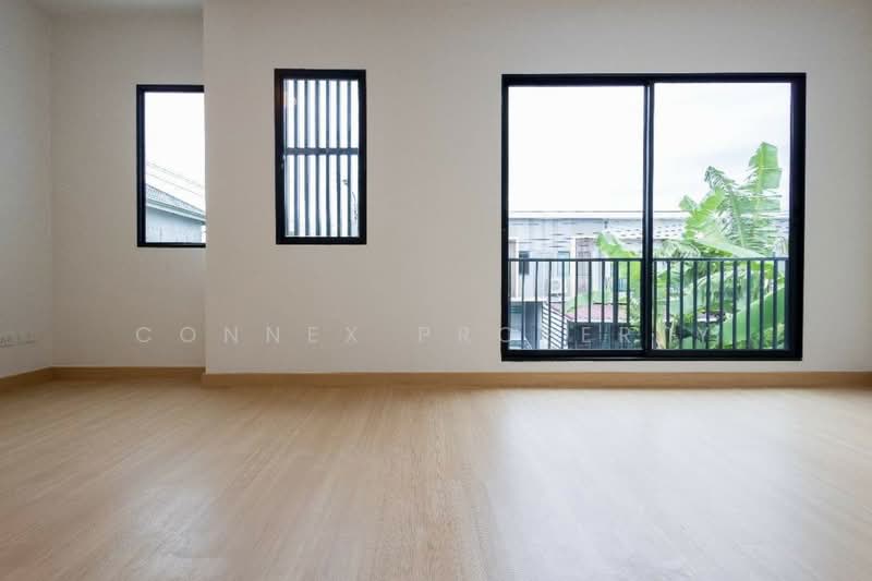 The Connect Suanluang-Onnut, Bangkok, Soi 67, Chalerm Phrakiat Rama 9 Road, Prawet, Prawet, Bangkok, 3 Bedrooms, 100 sqm, Townhouse For Sale, by Connex Property, 500150750 - DDproperty.com