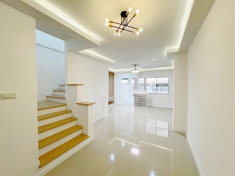 Jamjuree Park Ramintra 39, Bangkok, Sukhaphiban 5 Road, Tha Rang, Bang Khen, Bangkok, 2 Bedrooms, 97 sqm, Townhouse For Sale, by NRagent, 500150758 - DDproperty.com