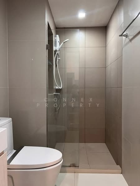 Rich Park @ Triple Station, Bangkok, 591 Srinakarin Road, Suan Luang, Suan Luang, Bangkok, 1 Bedroom, 29 sqm, Condo For Rent, by Connex Property, 500150776 - DDproperty.com