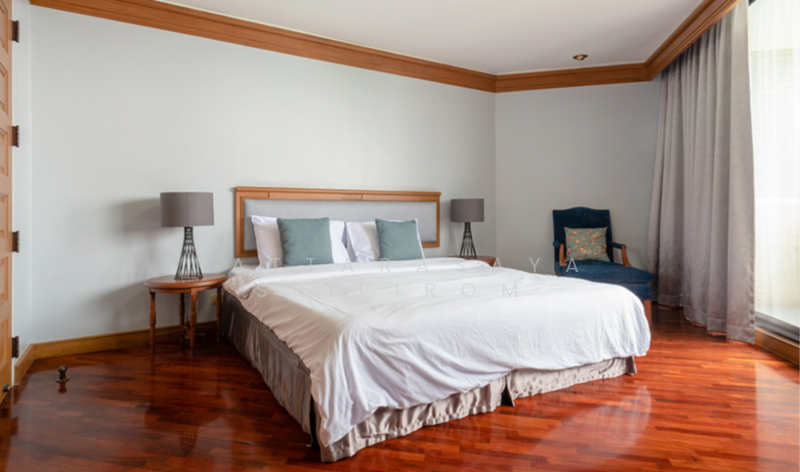 Mahajak Apartments, Bangkok, 46 Soi Sukhumvit 3, Khlongtoei Nua, Watthana, Bangkok, 3 Bedrooms, 170 sqm, Apartment For Rent, by Pattarasaya Sripirom, 500150792 - DDproperty.com