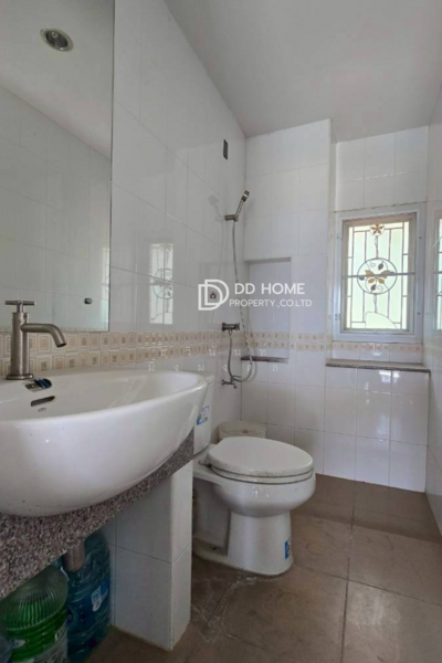 Kanchanalux Thepsirin, Nonthaburi, Bang Khu Wiang, Bang Kruai, Nonthaburi, 4 Bedrooms, 220 sqm, Semi-Detached House (Twin House) For Sale, by ธวินันท์ มิ่งมงคล, 500150820 - DDproperty.com