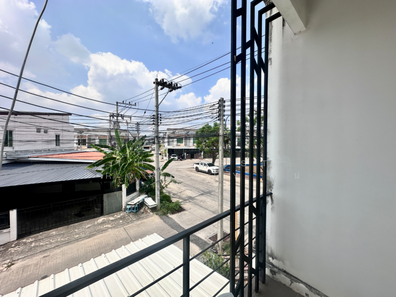 สมาร์ทแลนด์ นิวสไตล์, ชลบุรี, บ่อวิน, ศรีราชา, ชลบุรี, 95 ตร.ม., ทาวน์เฮ้าส์ ขาย, โดย The Best Property ปิ่น, 500150821 - DDproperty.com