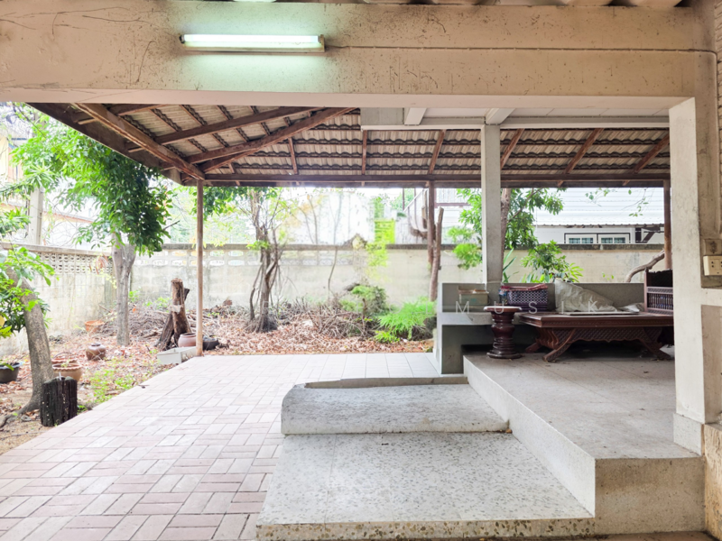 House Soi Ladprao 110, Bangkok, ลาดพร้าว, Phlapphla, Wang Thonglang, Bangkok, 3 Bedrooms, 180 sqm, Single Detached House For Sale, by Janjira Polmusik, 500150822 - DDproperty.com