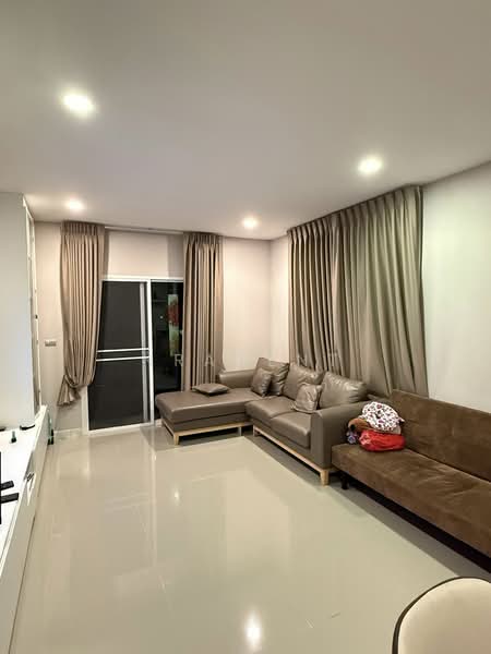 Perfect Place Sukhumvit 77-Suvarnabhumi, Samut Prakan, Lat Krabang Road, Rachathewa, Bang Plee, Samut Prakan, 3 Bedrooms, 120 sqm, Single Detached House For Sale, by NRagent, 500150827 - DDproperty.com