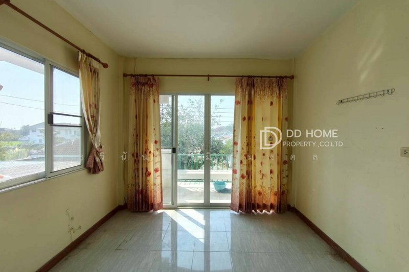 Baan Rungkan 1 Bang Yai-Soi Wat Lat Pla Duk, Nonthaburi, Bang Khu Rat, Bang Bua Thong, Nonthaburi, 4 Bedrooms, 110 sqm, Semi-Detached House (Twin House) For Sale, by ธวินันท์ มิ่งมงคล, 500150862 - DDproperty.com