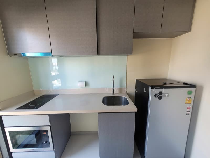 Rhythm Sukhumvit 36-38, Bangkok, 55 Soi Sukhumvit 36, Sukhumvit Road, Phra Kanong, Khlong Toei, Bangkok, 1 Bedroom, 34 sqm, Condo For Rent, by Yanisa Nakklai, 500150872 - DDproperty.com