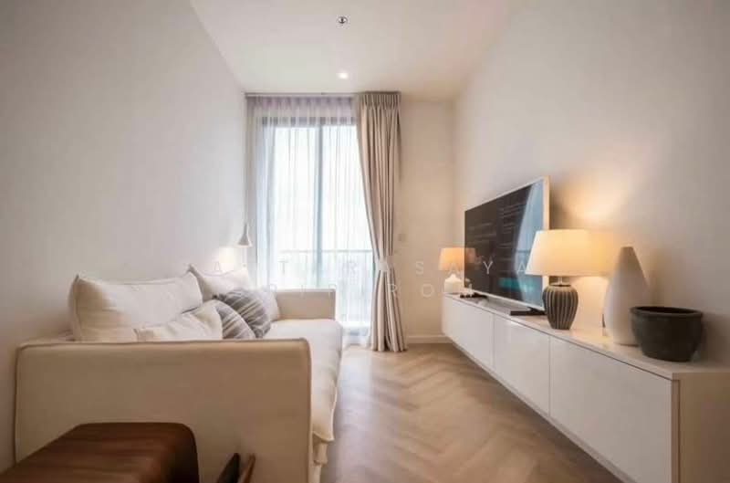 Maru Ekkamai 2, Bangkok, 70-5 Sukhumvit 63 Road, Phra Kanong Nua, Watthana, Bangkok, 2 Bedrooms, 60 sqm, Condo For Rent, by Pattarasaya Sripirom, 500150875 - DDproperty.com