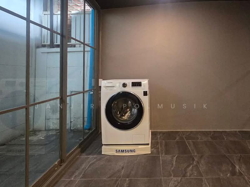 Town Plus Rama 9, Bangkok, Hua Mak, Bang Kapi, Bangkok, 3 Bedrooms, 160 sqm, Townhouse For Rent, by Janjira Polmusik, 500150891 - DDproperty.com