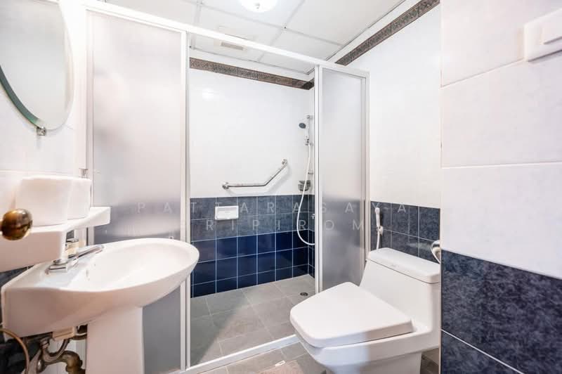 United Tower Thonglor, Bangkok, 333 Soi Thonglor 17, Khlong Tan Nua, Watthana, Bangkok, 2 Bedrooms, 104 sqm, Condo For Rent, by Pattarasaya Sripirom, 500150894 - DDproperty.com