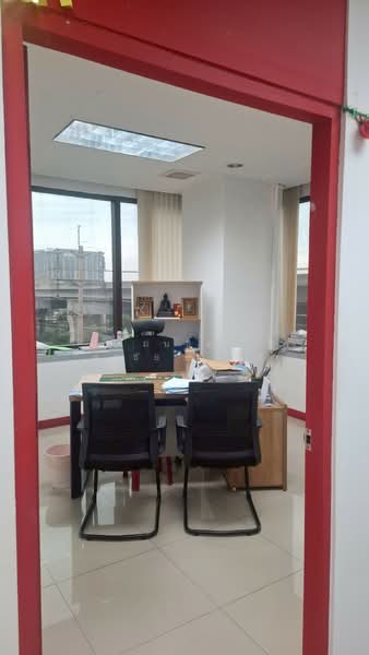 Bangna Complex, Bangkok, Bang Na, Bang Na, Bangkok, 2 Bedrooms, 177 sqm, Condo For Sale, by Monchit Surachaidunthavin, 500150902 - DDproperty.com