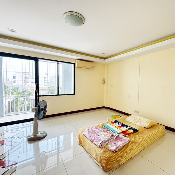 อาคารพาณิชย์2คูหา 56.2ตรว. หลังริม อยู่หน้าหมู่บ้านเดอะพราว, สมุทรสาคร, โคกขาม, เมืองสมุทรสาคร, สมุทรสาคร, 700 ตร.ม., ตึกแถว-อาคารพาณิชย์ ขาย, โดย AJHOMECENTER (หยก) 082-779-8961, 500150915 - DDproperty.com