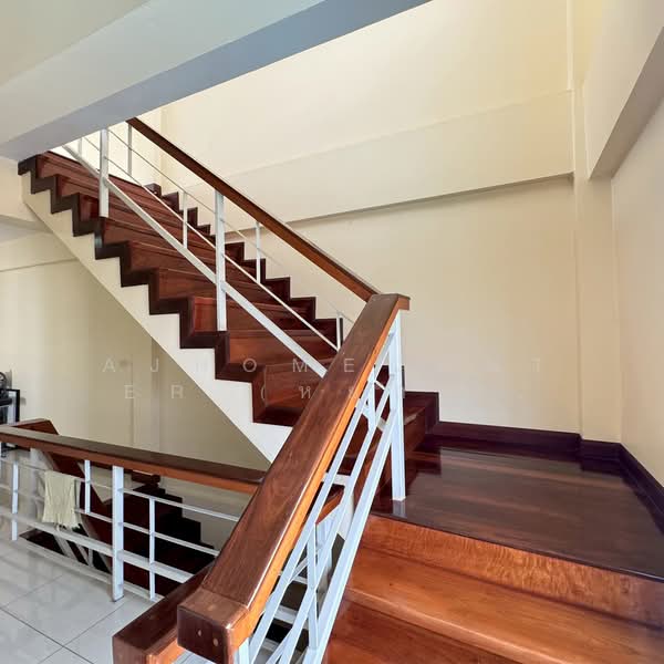 อาคารพาณิชย์2คูหา 56.2ตรว. หลังริม อยู่หน้าหมู่บ้านเดอะพราว, สมุทรสาคร, โคกขาม, เมืองสมุทรสาคร, สมุทรสาคร, 700 ตร.ม., ตึกแถว-อาคารพาณิชย์ ขาย, โดย AJHOMECENTER (หยก) 082-779-8961, 500150915 - DDproperty.com