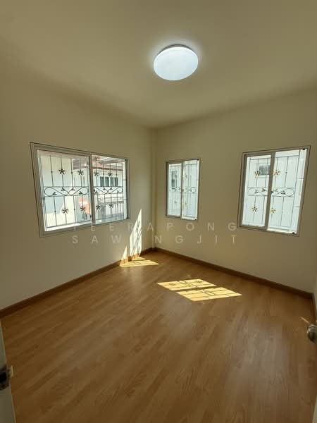 Baan Fah Green Park Royal Thonburirom, Bangkok, Pracha Uthit Road, Thung Khru, Thung Khru, Bangkok, 3 Bedrooms, 170 sqm, Single Detached House For Sale, by Teerapong Sawangjit, 500150920 - DDproperty.com
