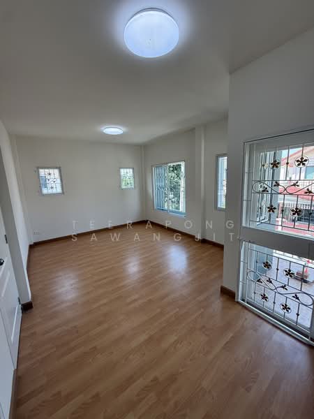 Baan Fah Green Park Royal Thonburirom, Bangkok, Pracha Uthit Road, Thung Khru, Thung Khru, Bangkok, 3 Bedrooms, 170 sqm, Single Detached House For Sale, by Teerapong Sawangjit, 500150920 - DDproperty.com