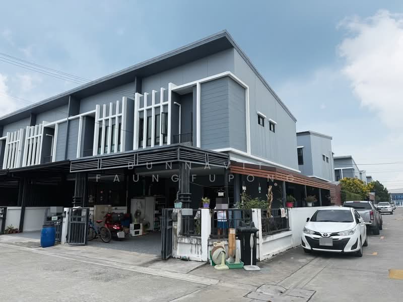 The Ricco Town Wongwaen-Hathairat : เดอะริคโค้ ทาวน์ วงแหวนฯ-หทัษราษฎร์, กรุงเทพ, ถนนไทยรามัญ, สามวาตะวันตก, คลองสามวา, กรุงเทพ, 138 ตร.ม., ทาวน์เฮ้าส์ ขาย, โดย Bunnavit Faungfupong, 500150929 - DDproperty.com