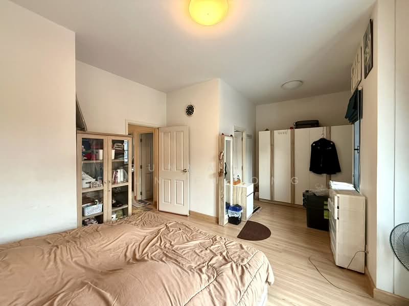 The Ricco Town Wongwaen-Hathairat, Bangkok, Thairaman Road, Sam Wa Tawan Tok, Khlong Sam Wa, Bangkok, 4 Bedrooms, 138 sqm, Townhouse For Sale, by Bunnavit Faungfupong, 500150929 - DDproperty.com