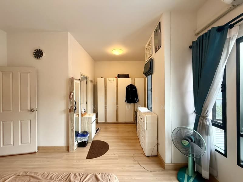 The Ricco Town Wongwaen-Hathairat, Bangkok, Thairaman Road, Sam Wa Tawan Tok, Khlong Sam Wa, Bangkok, 4 Bedrooms, 138 sqm, Townhouse For Sale, by Bunnavit Faungfupong, 500150929 - DDproperty.com